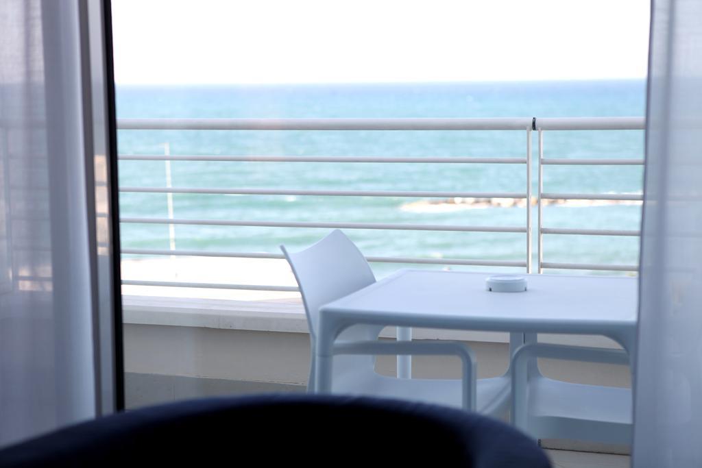 Nicotel Bisceglie Camera foto